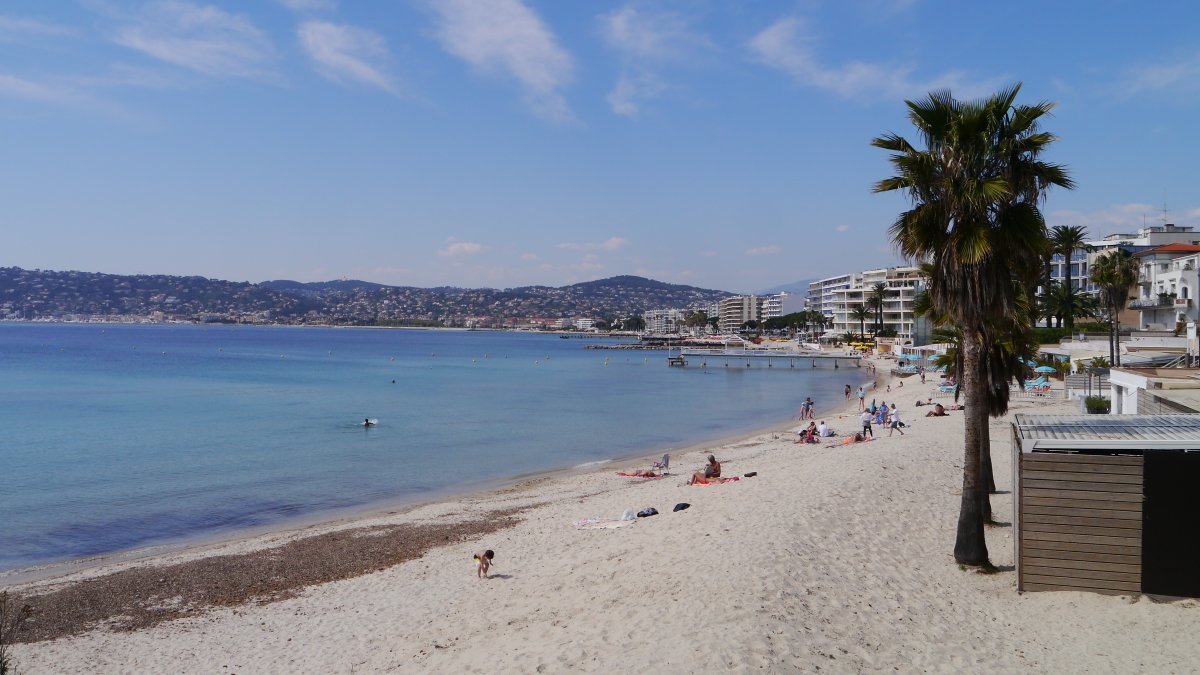 🏖️ 주앙 레 팽 해변 (플라주 드 주앙 레 팽)